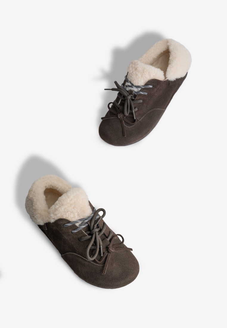 Кеди з хутром жіночі