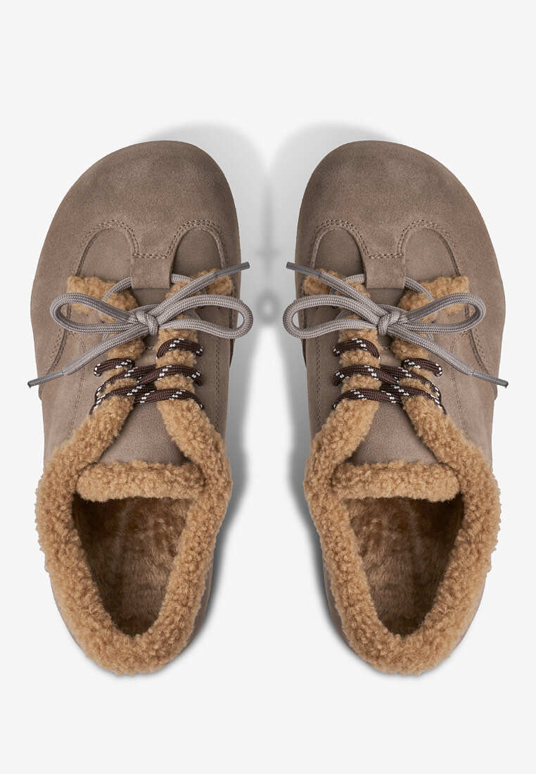 Кеди з хутром жіночі