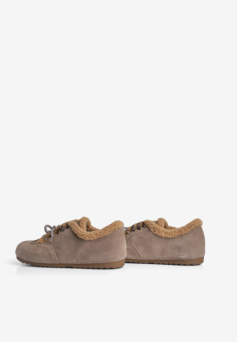 Кеди з хутром жіночі