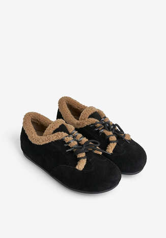 Кеди з хутром жіночі