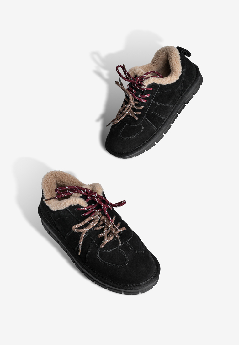 Кеди з хутром жіночі