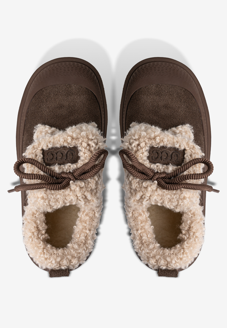 Кеди з хутром жіночі