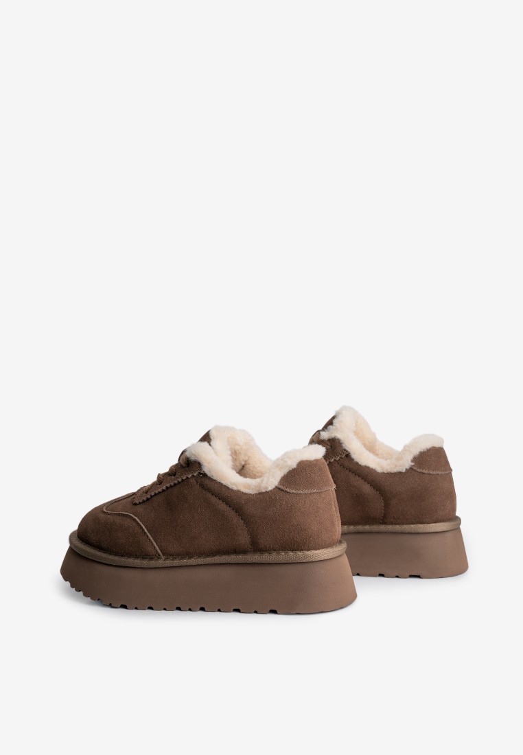 Кеди з хутром жіночі