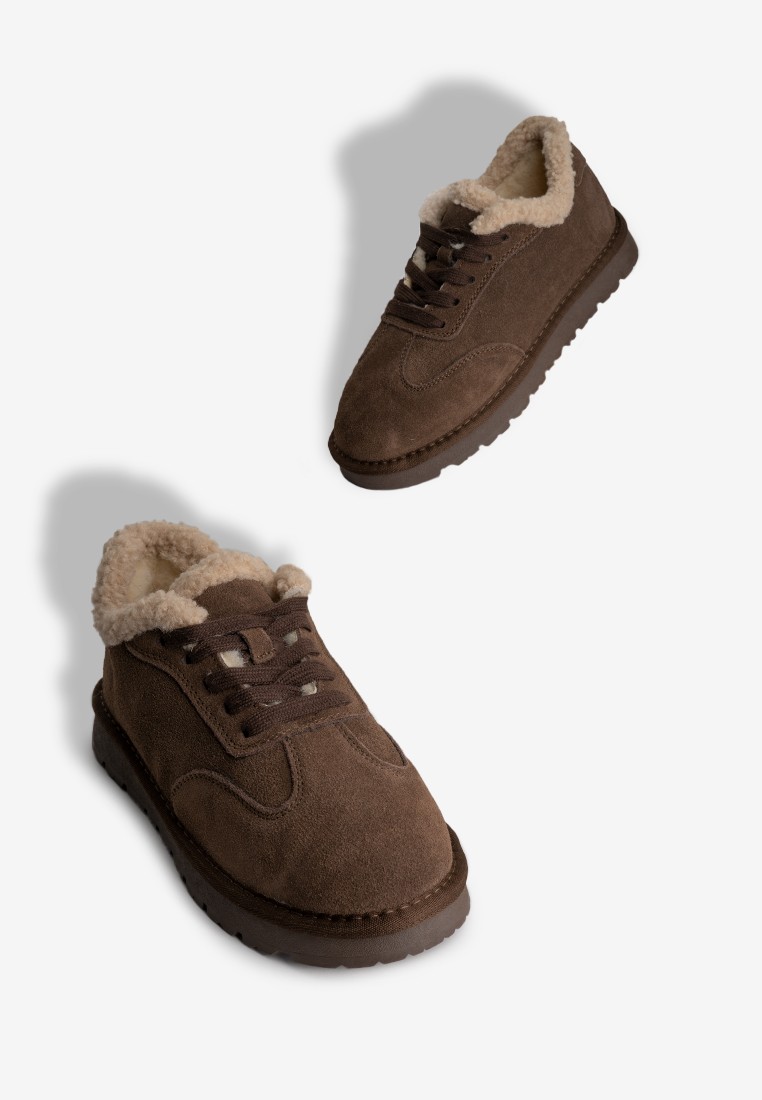 Кеди з хутром жіночі