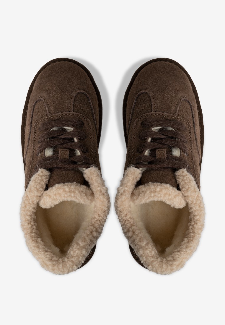 Кеди з хутром жіночі