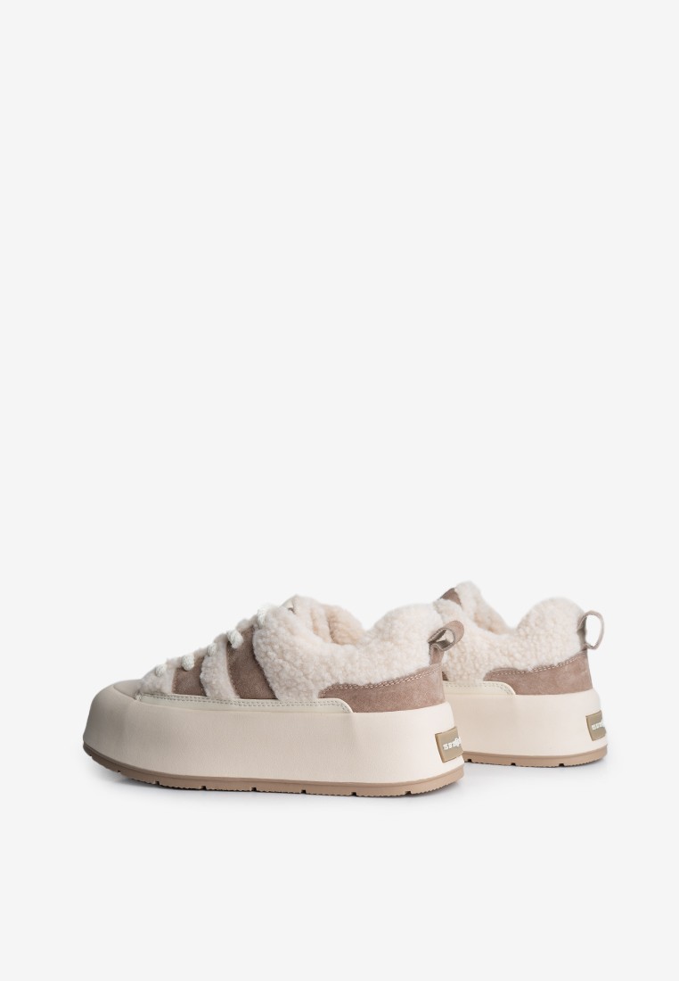 Кеди з хутром жіночі