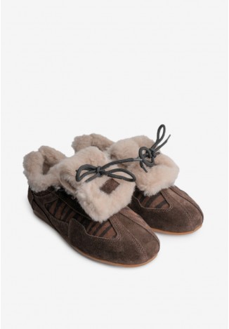 Кеди з хутром жіночі