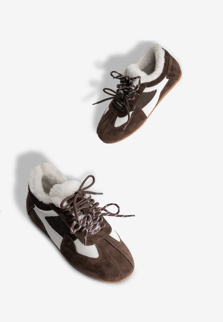 Кеди з хутром жіночі