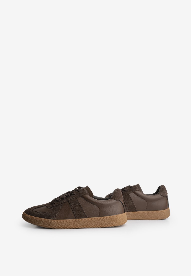 Кеди шкіряні жіночі