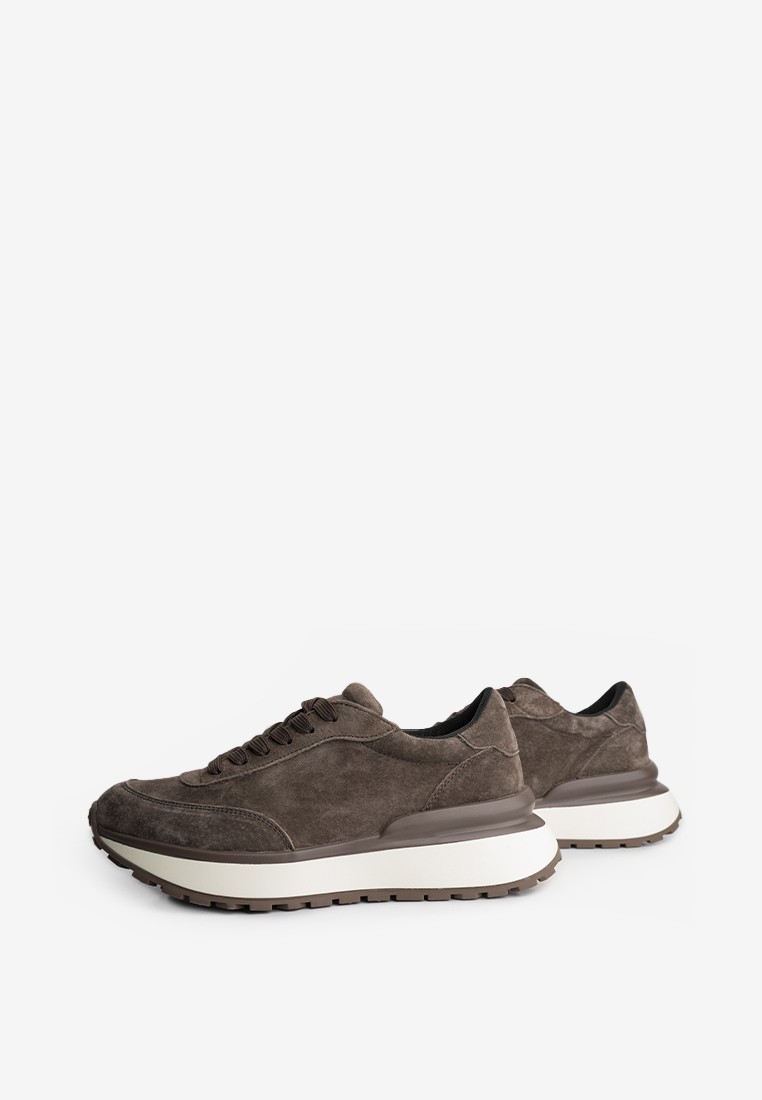 Кросівки замшеві жіночі