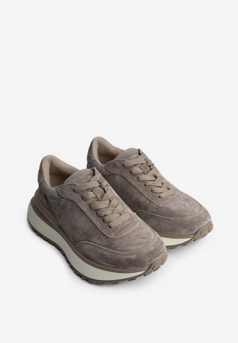 Кросівки замшеві жіночі