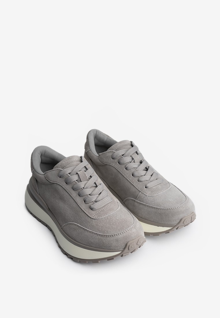 Кросівки замшеві жіночі