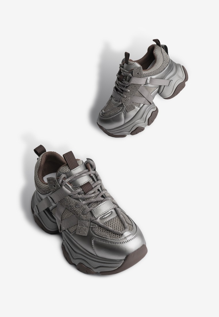 Кросівки шкіряні жіночі