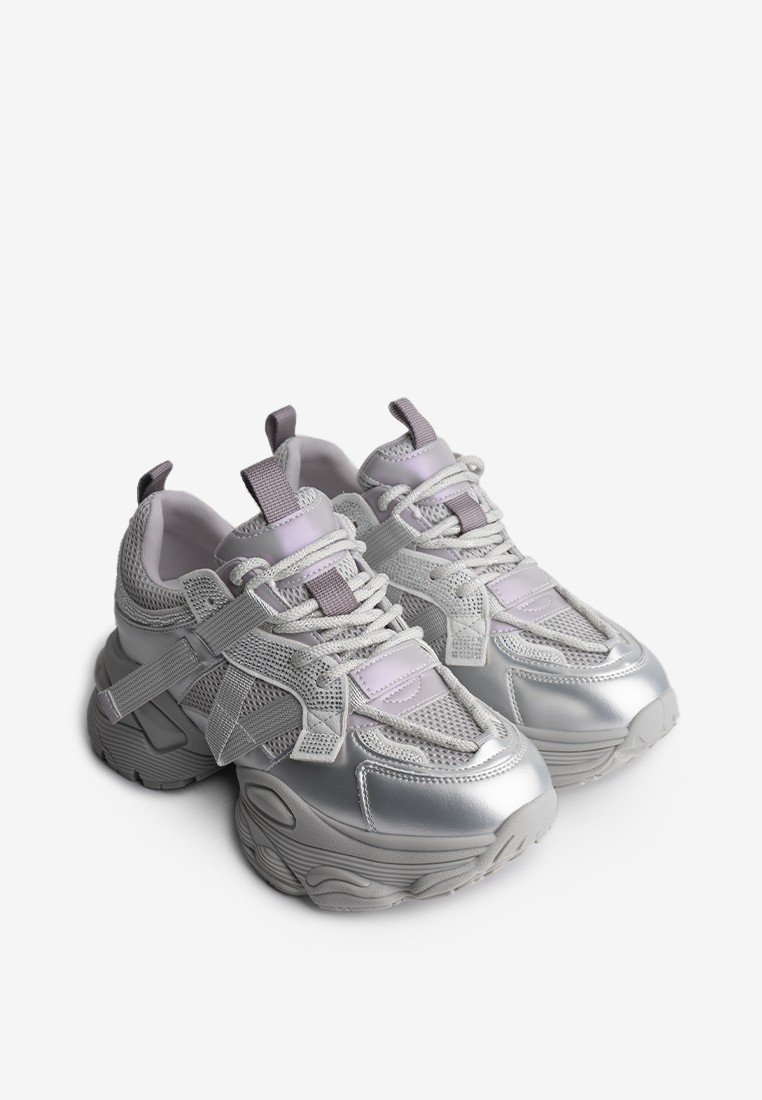 Кросівки шкіряні жіночі