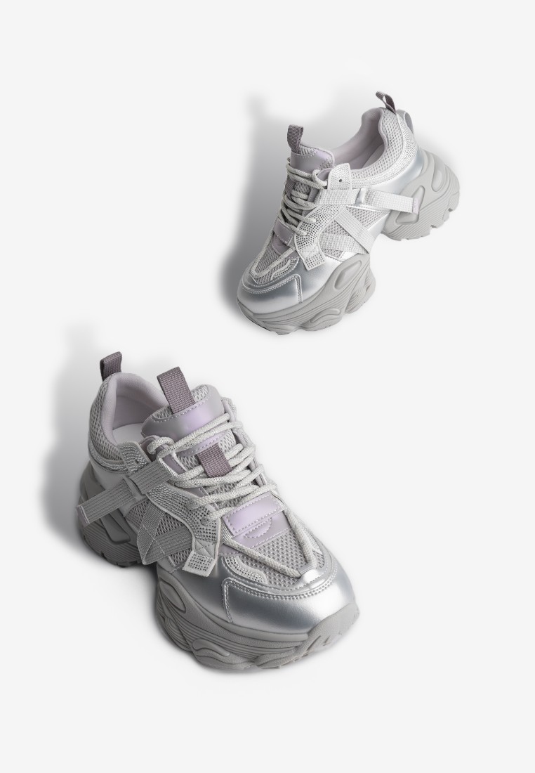 Кросівки шкіряні жіночі