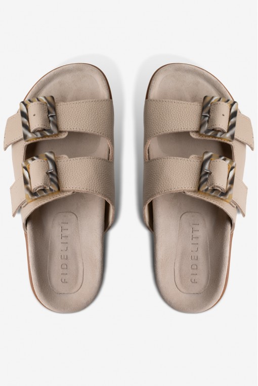 Шльопанці шкіряні жіночі Fidelitti