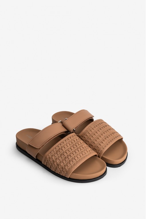 Шльопанці шкіряні жіночі Fidelitti