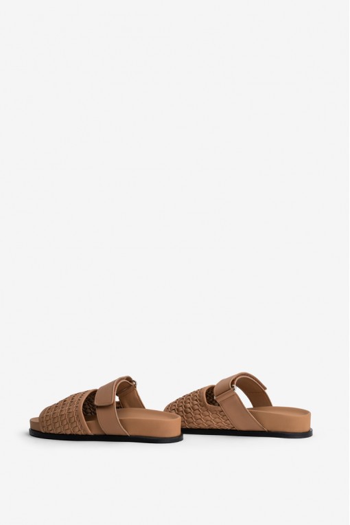 Шльопанці шкіряні жіночі Fidelitti