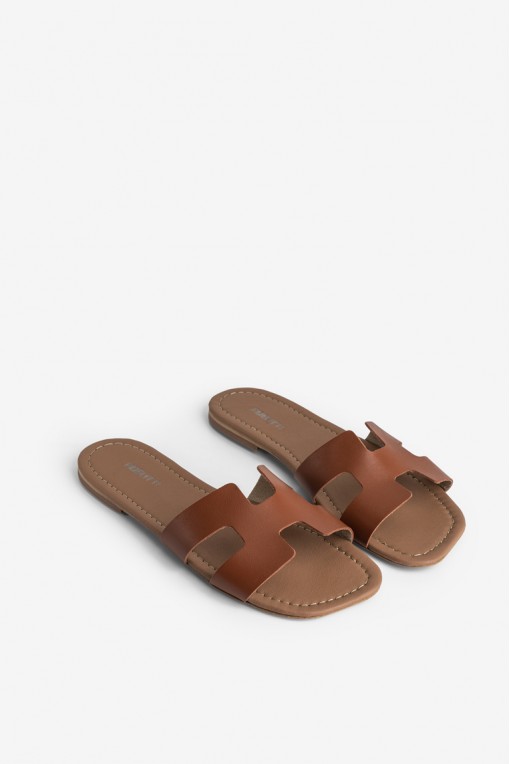 Шльопанці шкіряні жіночі Fidelitti