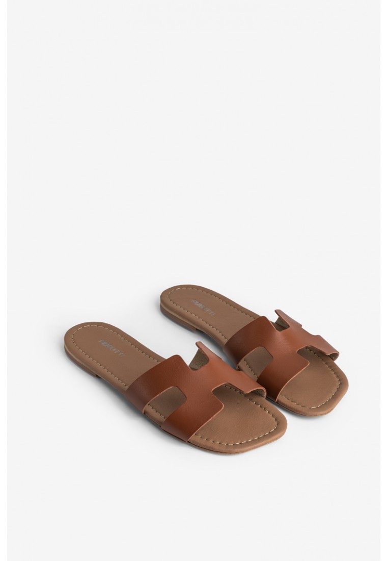 Шльопанці шкіряні жіночі