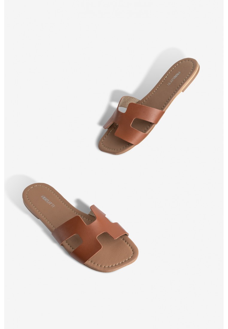 Шльопанці шкіряні жіночі