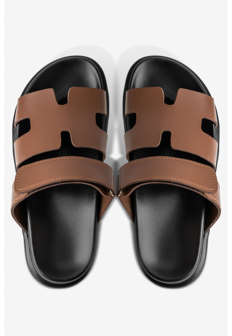 Шльопанці шкіряні жіночі