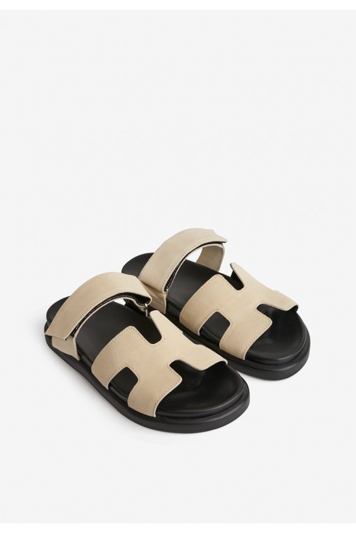 Шльопанці шкіряні жіночі Fidelitti