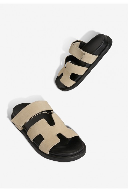 Шльопанці шкіряні жіночі Fidelitti