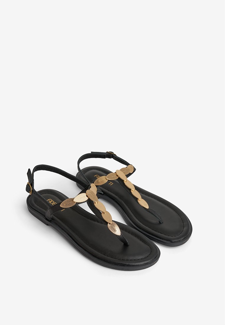 Босоніжки шкіряні жіночі