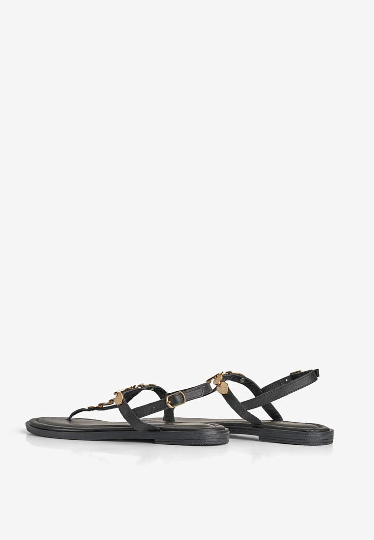 Босоніжки шкіряні жіночі