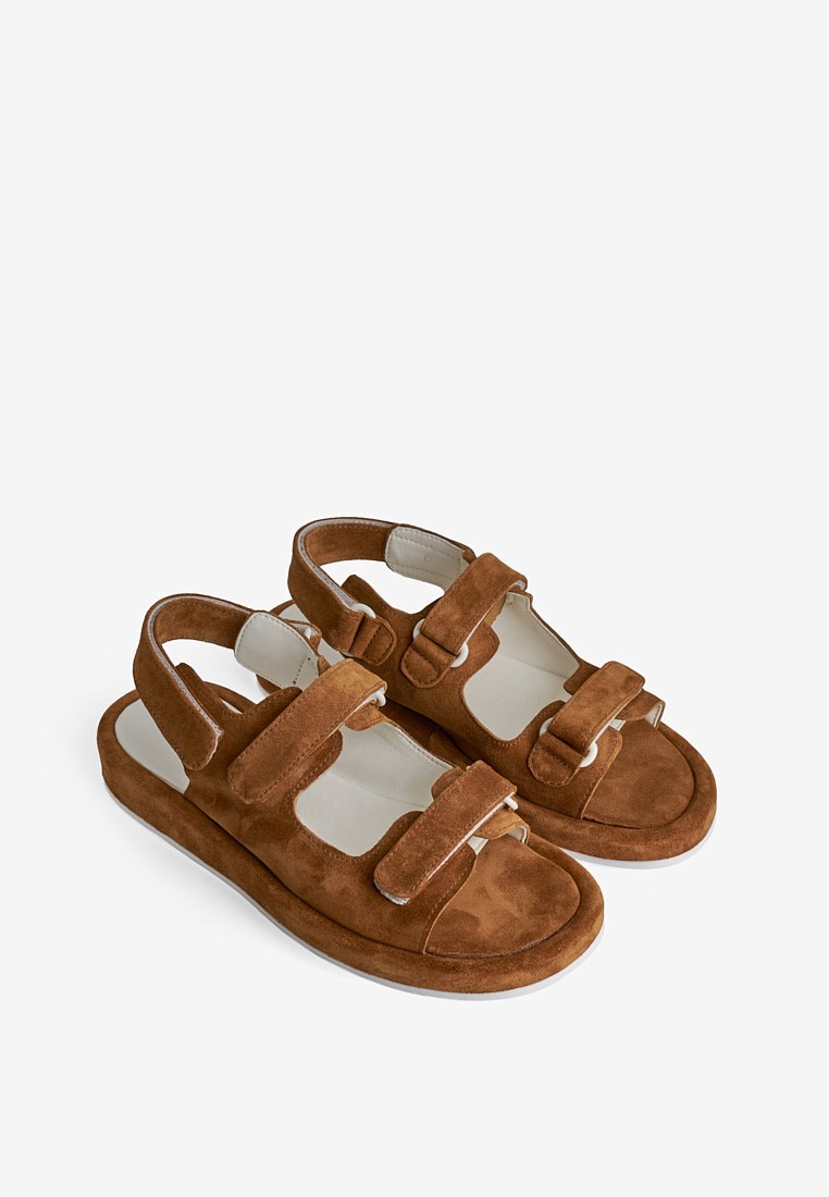 Босоніжки шкіряні жіночі