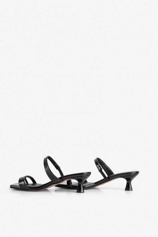 Босоніжки шкіряні жіночі Fidelitti