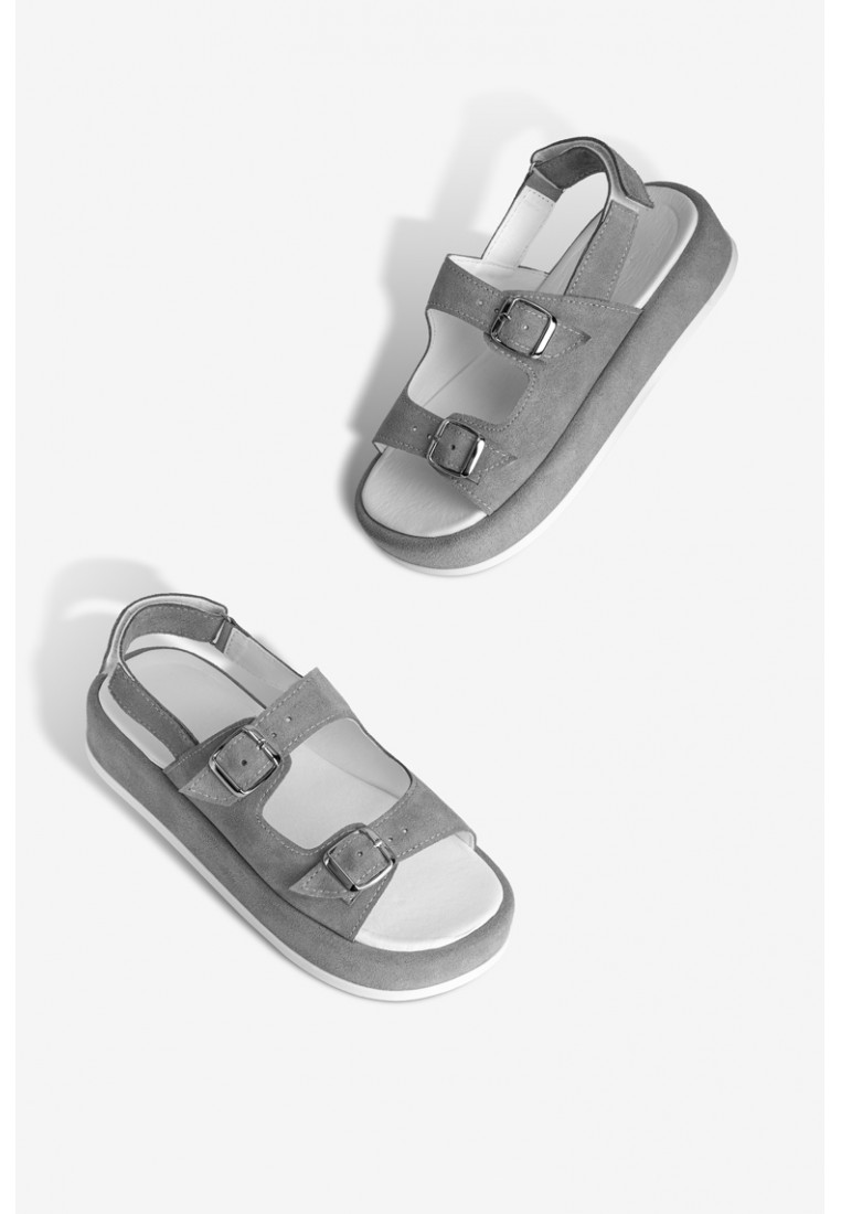 Босоніжки шкіряні жіночі