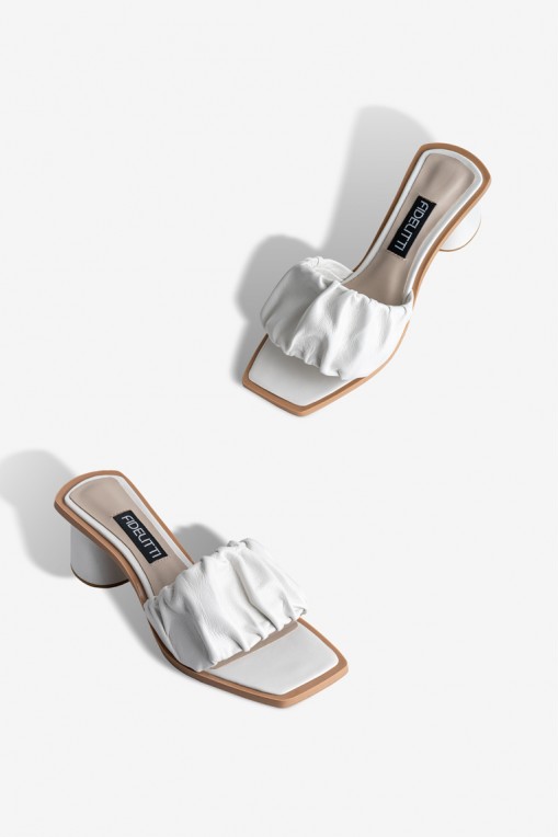 Босоніжки шкіряні жіночі Fidelitti