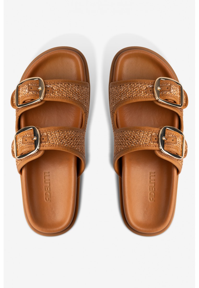 Шльопанці шкіряні жіночі