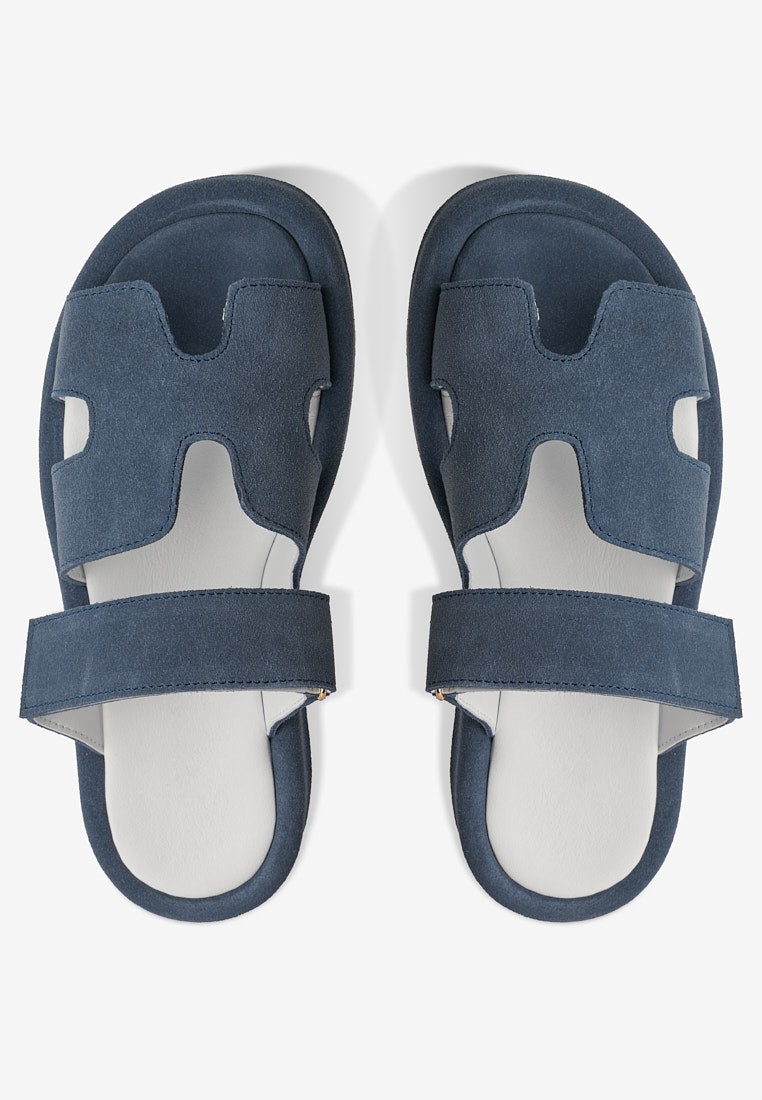 Шльопанці шкіряні жіночі