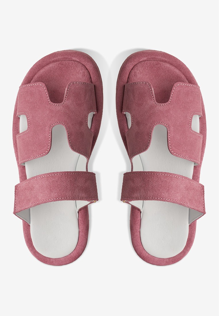 Шльопанці шкіряні жіночі