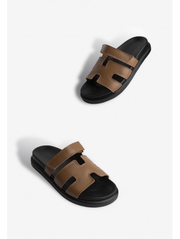 Шльопанці шкіряні жіночі Fidelitti