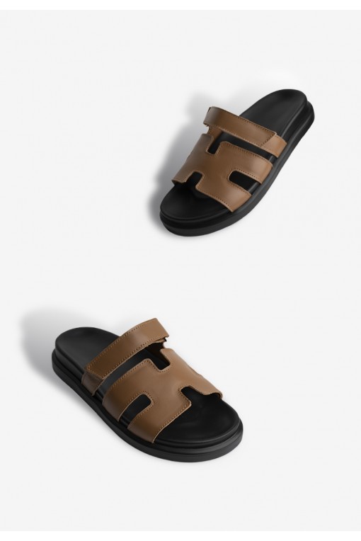 Шльопанці шкіряні жіночі Fidelitti