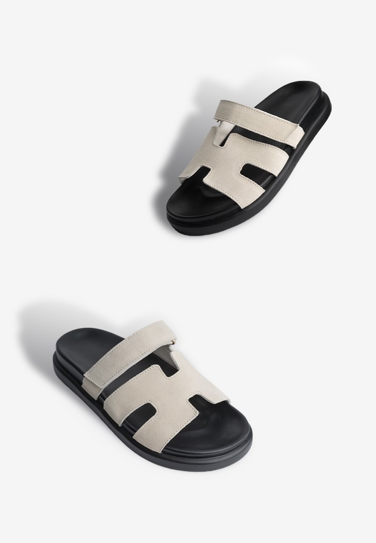 Шльопанці шкіряні жіночі