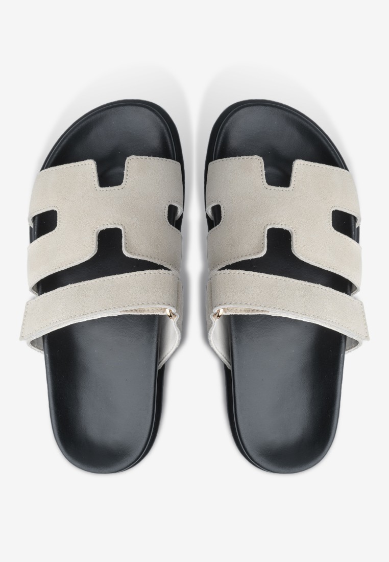 Шльопанці шкіряні жіночі