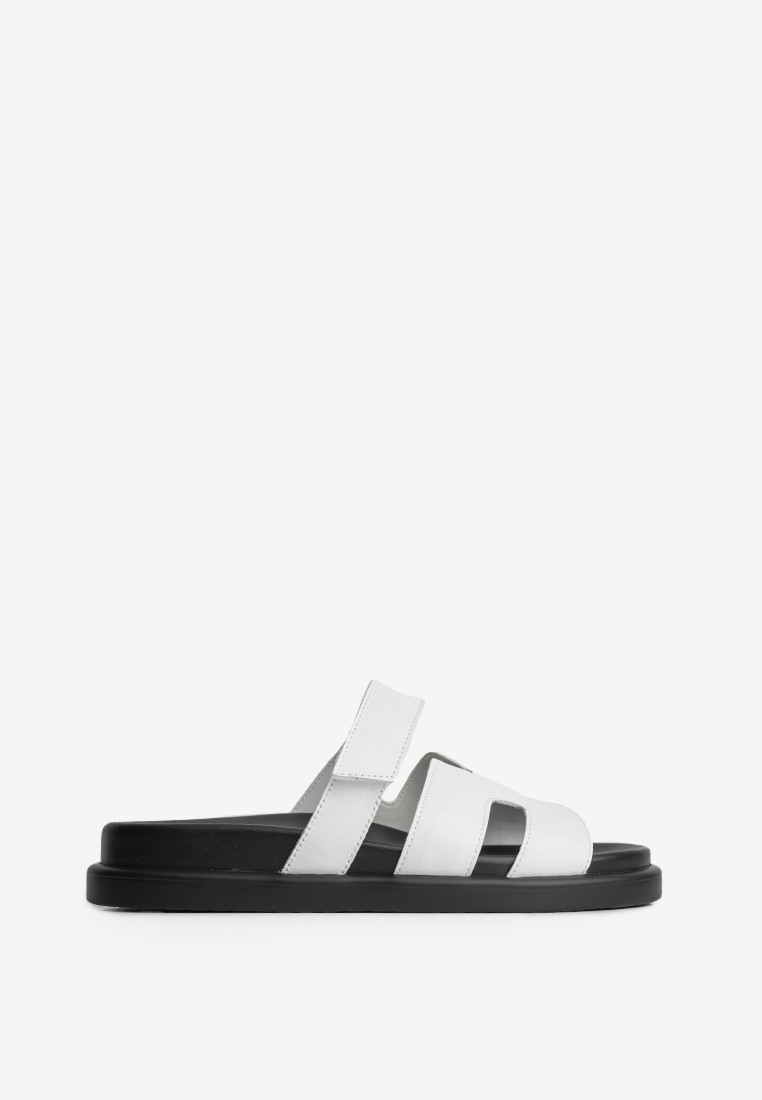 Шльопанці шкіряні жіночі