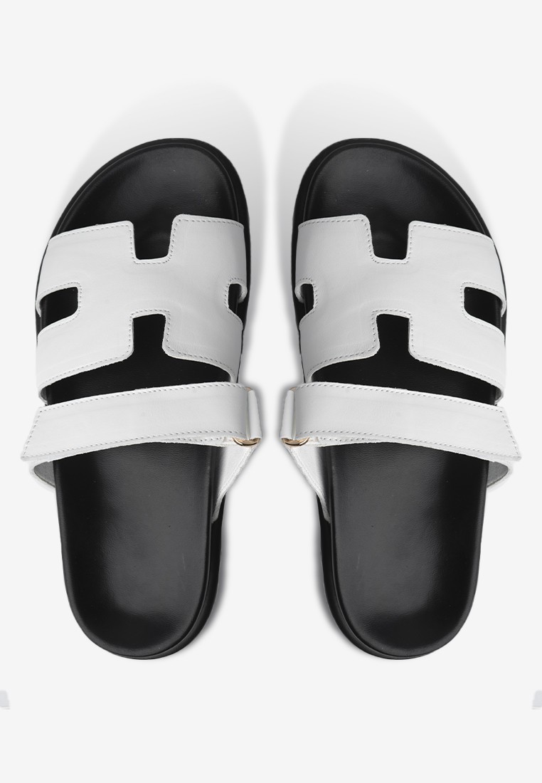 Шльопанці шкіряні жіночі