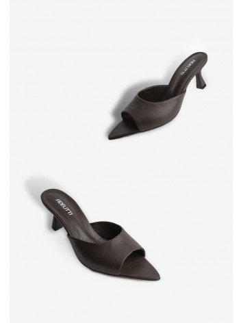 Мюлі шкіряні на підборах Fidelitti